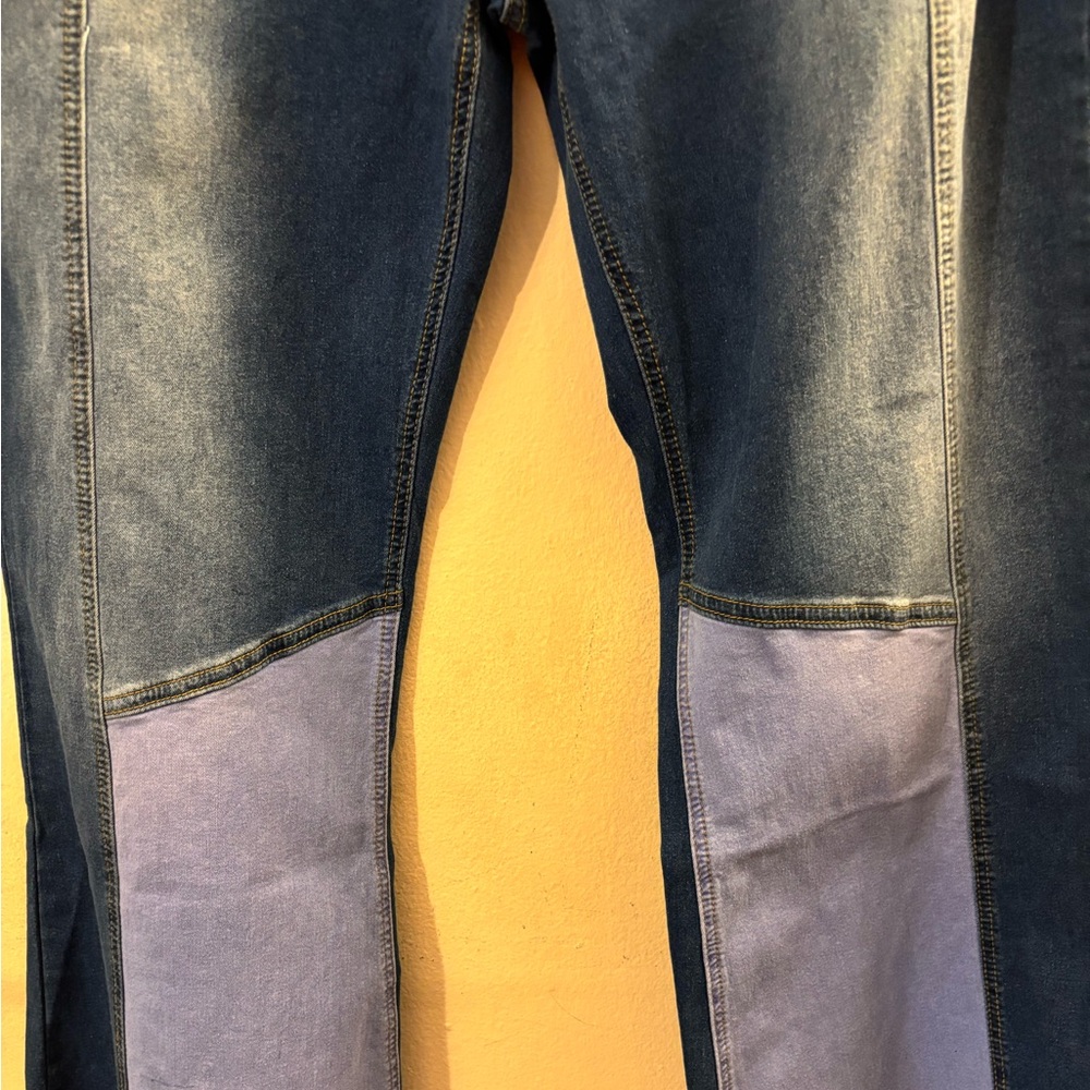 Two Tone Flare Leg Blue Denim Jeans NWOT Sizes XL, 2X, 3X - Picture 3 of 7
